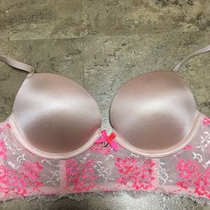 Victoria’s Secret Lace Tease Push-Up Bustier Bra